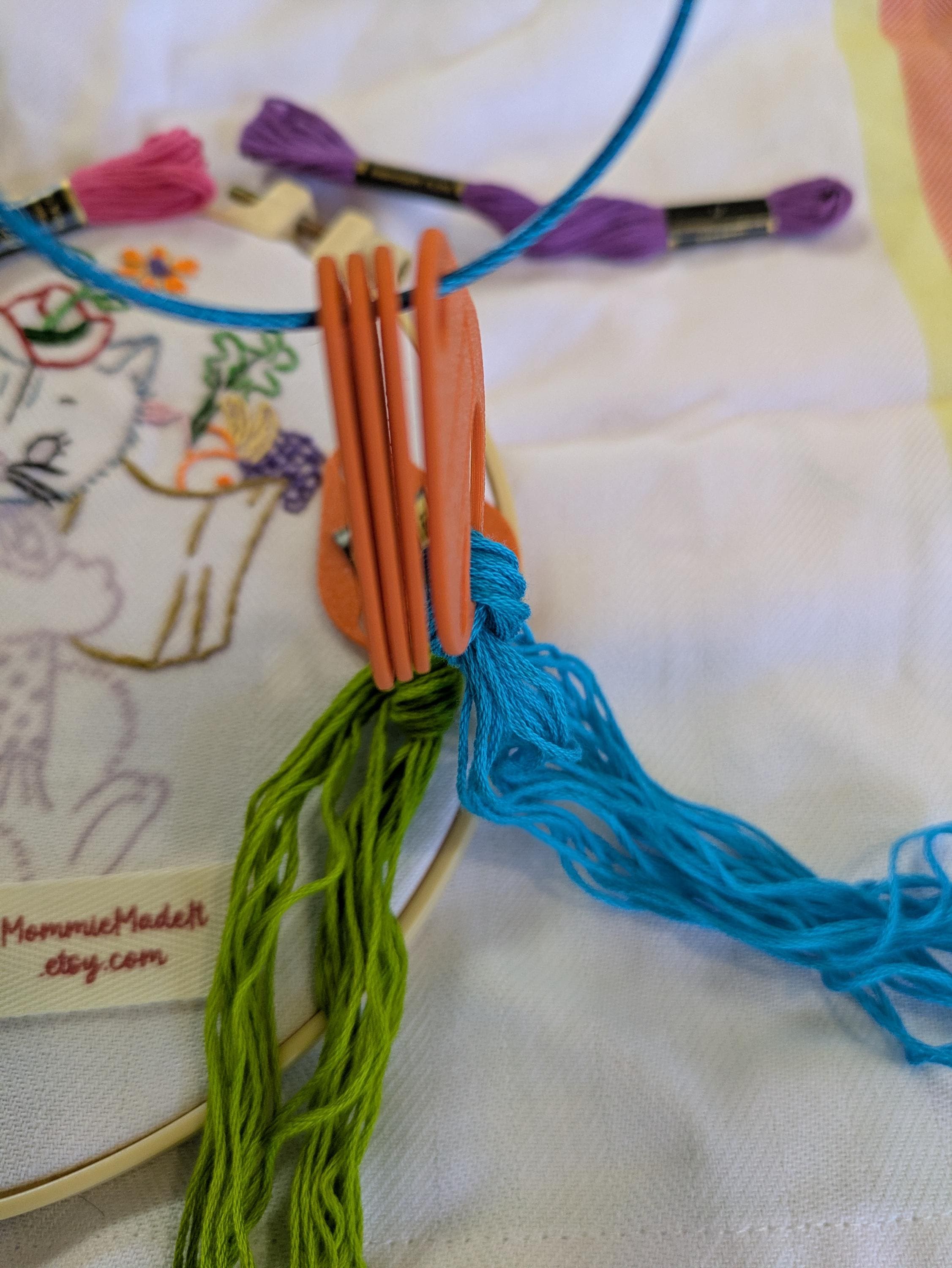 Floss Drops for Cross Stitch | Embroidery Thread Organizer | 3D Printed